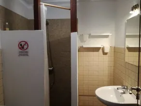 Surfhouse Hostel Famara - Image 2