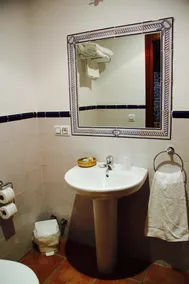 Hostal El Espinel - Image 4