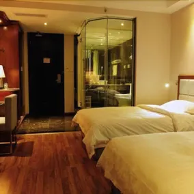 Glory Vogue Hotel - Image 4