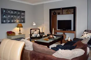 Riverside Duplex - Image 2