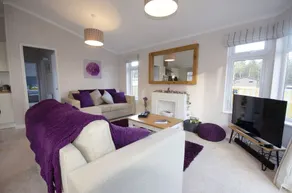 Long Lane Lodge - Lodge with Hot Tub - Image 5