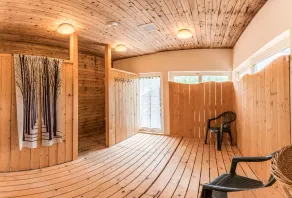 Jam Lodge Niseko - Image 2