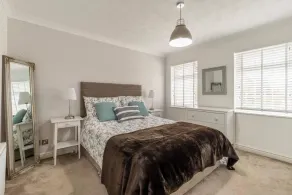 Charming 3-bed House in Lytham Saint Annes - Image 3