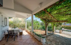 Awesome Home in Pavicini With 3 Bedrooms, Wifi and Outdoor Swimming Pool - Image 2
