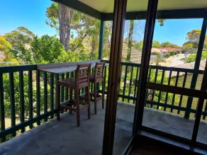 Summer Breeze - Holiday or Business Accommodation - Image 4