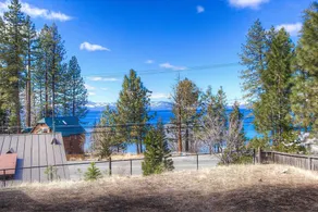 Cave Rock Chalet by Lake Tahoe Accommodations - Image 3