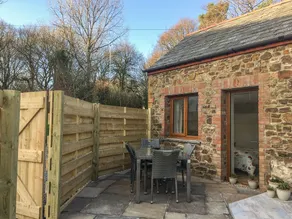 Stable Cottage - Image 2