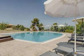 Salakos Villas - Image 4