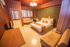 Bevel Hostel - Image 5