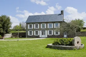 Manoir Du Mesnil De Bas - Image 2