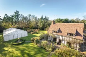 17Th Century Cottage - Image 2