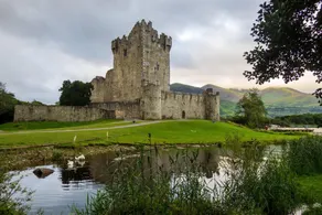 Luxury Castle Lodge - Image 4