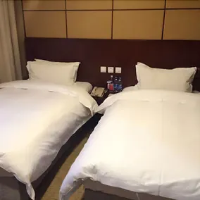 Changchun Bai Jia Business Hotel - Image 3