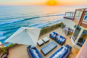 Surf House 3 Bedroom Home - Image 4