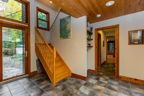 Dream Weaver - Come Enjoy Privacy & Stunning Long Lake Views of Muskoka! - Image 4