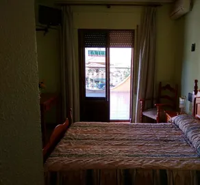Hotel Restaurante La Teja - Image 4