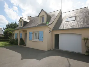 Authentic Villa in Erdeven France With Jacuzzi - Image 2