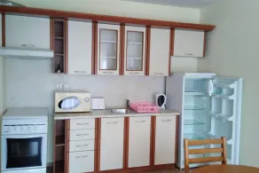 Lovely 1 Bedroom Apartment in Sunny Beach - Image 4
