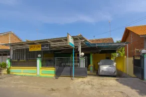 SPOT ON 1931 Kampung Osing Inn - Image 2