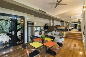 The Feathered Nest - Luxury Wildlife Retreat - Image 3