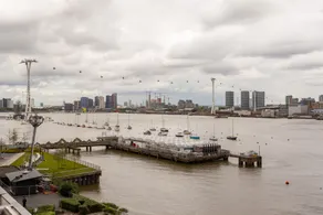 3 Bedroom Dual-aspect Flat With River Views - Image 5
