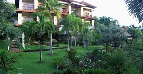 Bluehill Resort - Image 2