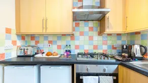 Lovely 3BR Apartment near Kings Cross - Image 4