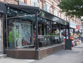 Beautiful 1 Bed Flat in Heart of Chorlton - Image 5