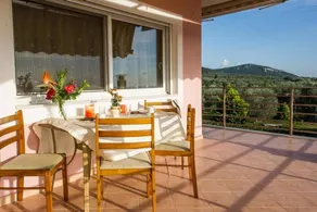 Magical Sunset, with garden close to the beach - Image 2