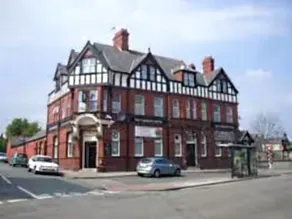 The Tadross - Image 3