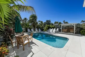 Bayside Bungalows by AMI Locals - Image 5