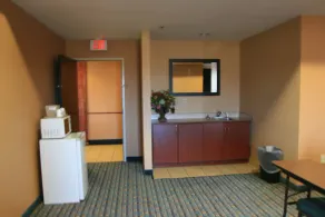 Microtel Inn & Suites by Wyndham Starkville - Image 3