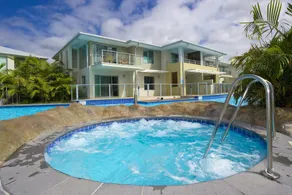 Pacific Blue Apartment 139, 265 Sandy Point Road - Image 5