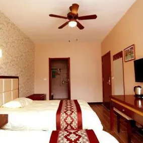 Longjun Jiayuan Hotel (Luoyang Yangzigou) - Image 4