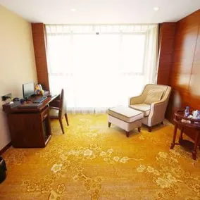 Jun Hao Sunshine Hotel - Image 5