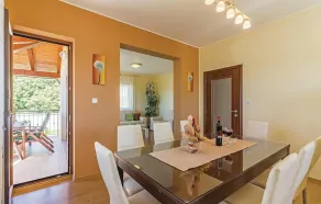 Amazing Home in Liznjan With Wifi and 3 Bedrooms - Image 2