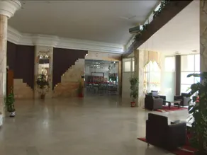 Corniche Palace - Image 4