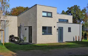 Amazing Home in Lembruch/dümmer See With 2 Bedrooms, Sauna and Indoor Swimming Pool - Image 5