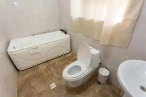 Orient Park Hotel - Image 3