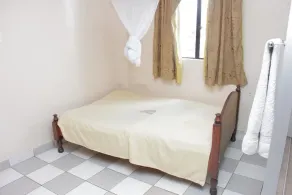 Rainbow Hotel - Image 2