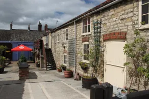 Rose and Crown - Image 2