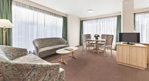 Bayview On The Park - Image 3