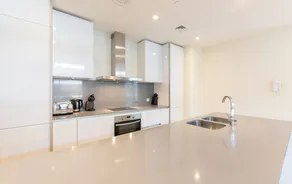 Maison Privee - City Walk - Image 2