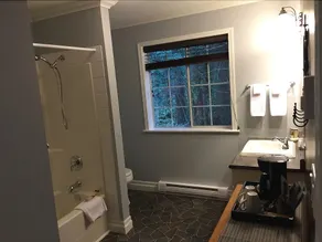 Hawley Place Bed and Breakfast - Image 4