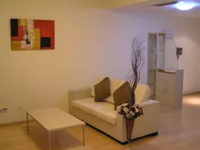Mayson Shanghai Pudong Serviced Apartment - Image 4