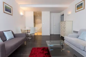 Apartment Near Brick Lane - Image 2