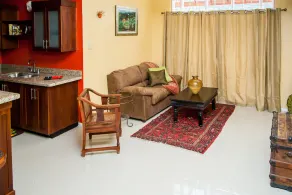 Skyview Manor Guest Apartments - Image 5