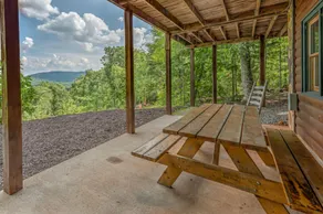 Cabane conviviale et familiale avec terrasse, barbecue et jacuzzi | Vue montagne | Avec animaux autorisés - Image 4