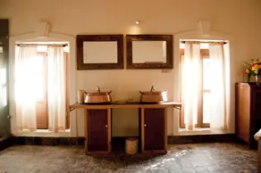 3 Rooms by Pauline - Image 2