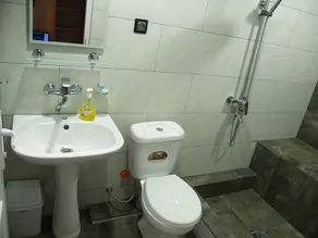 Hotel Level - Image 4